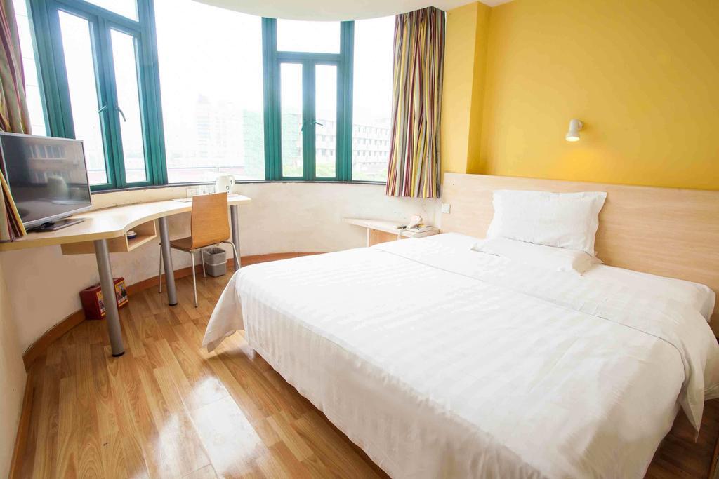 7Days Inn Guangzhou Xinshi Værelse billede
